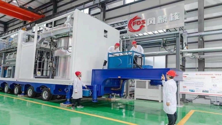 China tests mobile reactor