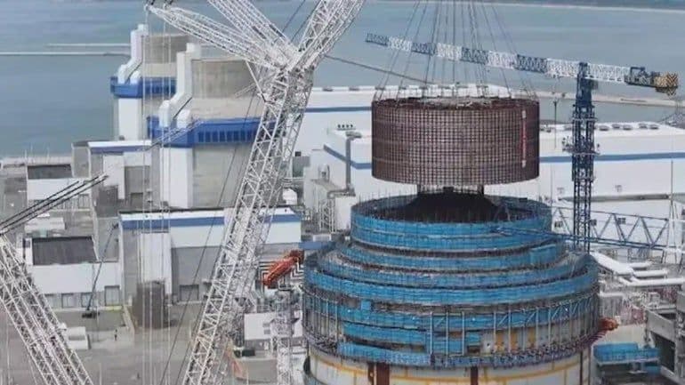 Containment tank installed at Haiyang 3