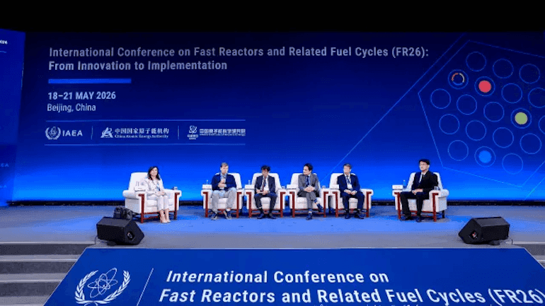 Fast reactor momentum grows