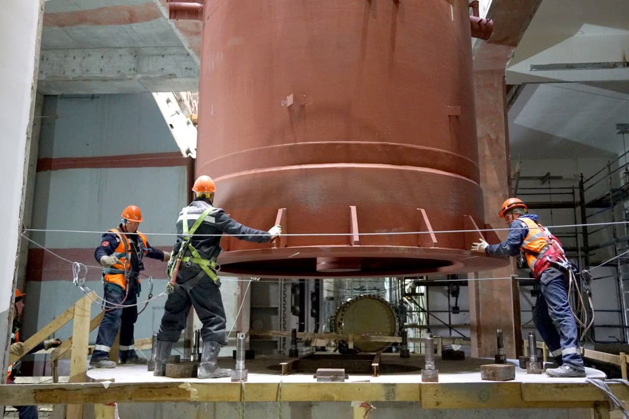 Key equipment installed in BREST-OD-300 turbine hall