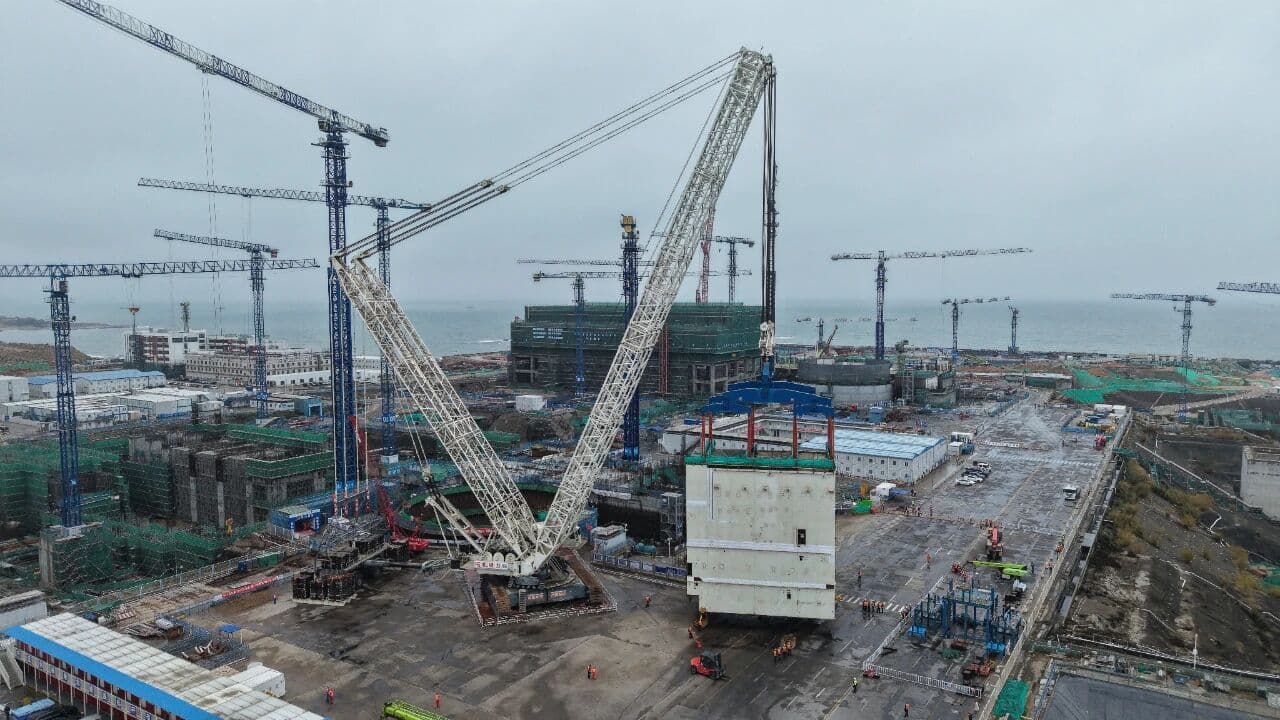 Largest module installed at second Lufeng unit
