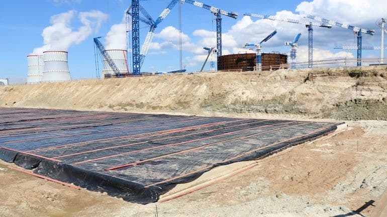 Leningrad II builds spray pools