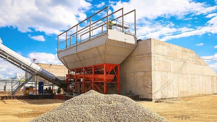 Smolensk II's new concrete mixing unit commissioned