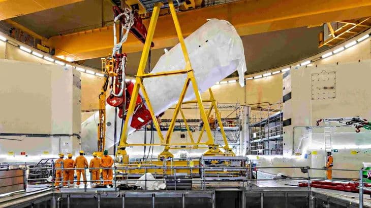 Steam generator removal begins at German plant
