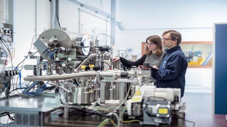 UKAEA backs fusion tech projects