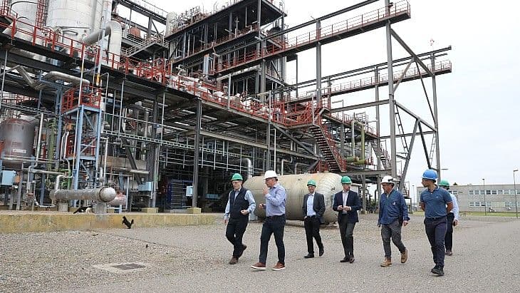 Argentina planning to reactivate heavy water plant