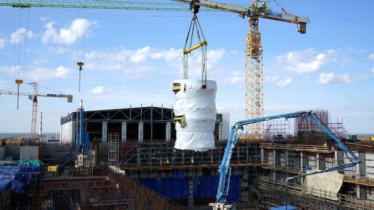 Central cavity installed at Brest reactor