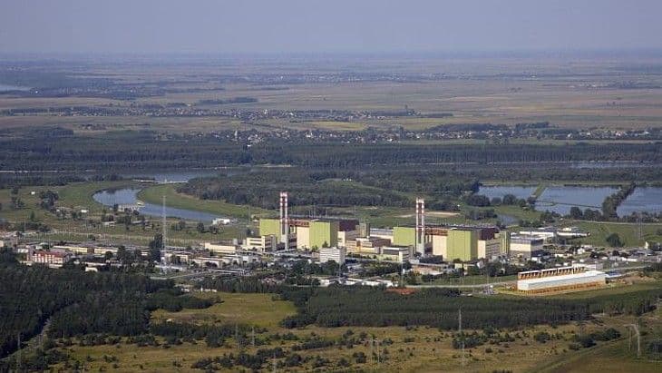 Danube's record low leads to Hungary, Romania nuclear shutdowns