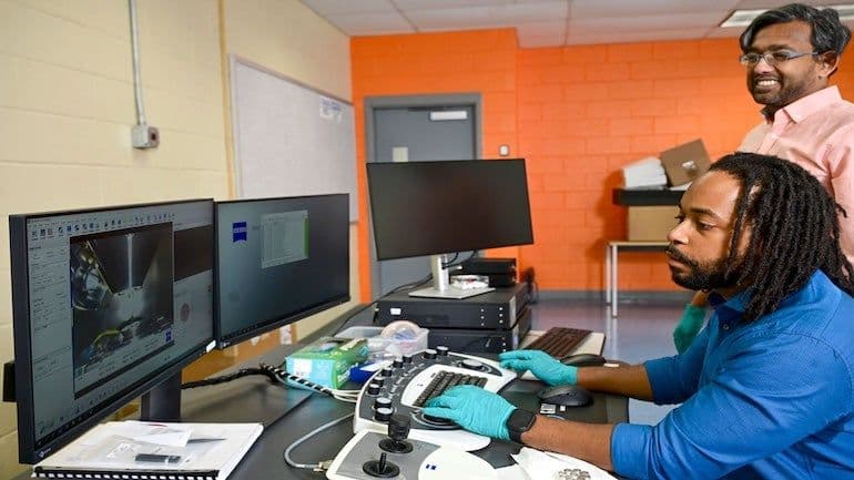 DARPA backs radiovoltaics project