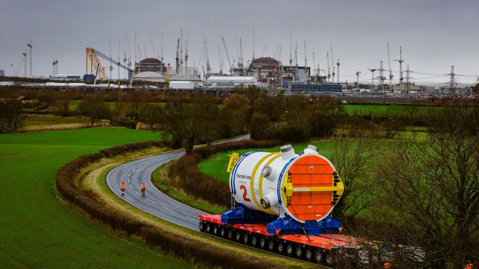 In pictures: Second Hinkley Point C reactor vessel delivered to site
