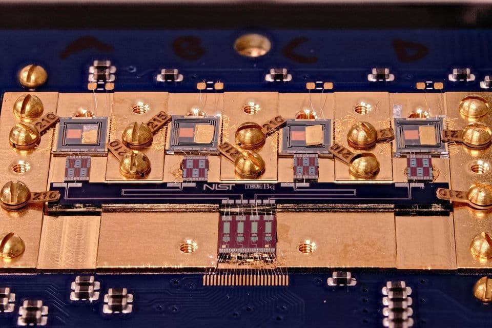 Inkjet droplets of radioactive material enable quick, precise testing at NIST