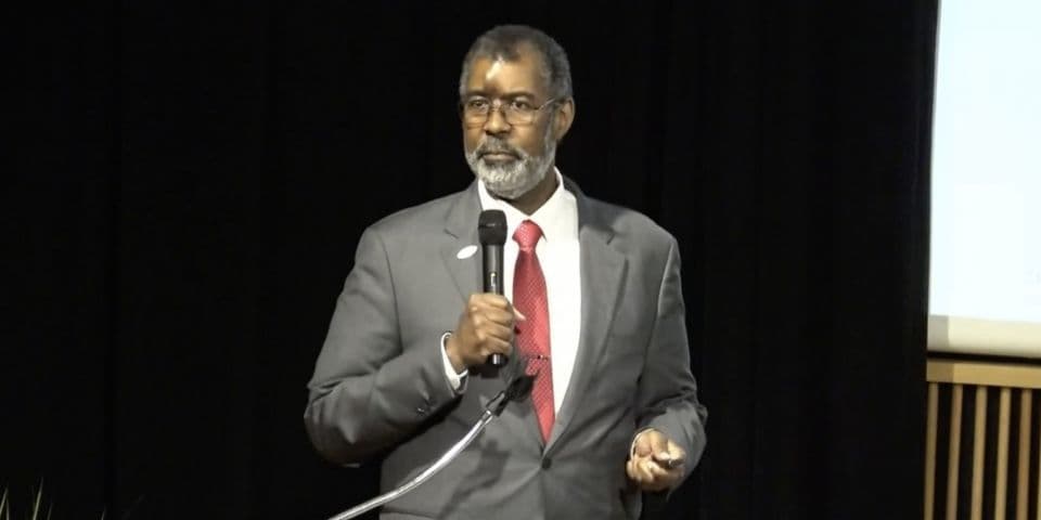 NEA head gives talk about growing global interest in nuclear energy