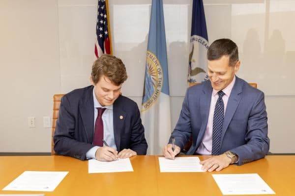 NRC cooperating with Coast Guard, Marine Minerals Administration