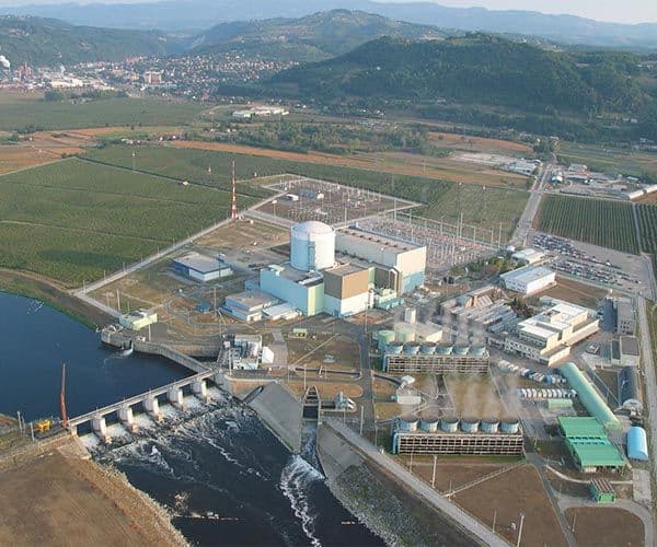 Oak Ridge and Atomic Canyon partner to boost nuclear licensing through AI tools