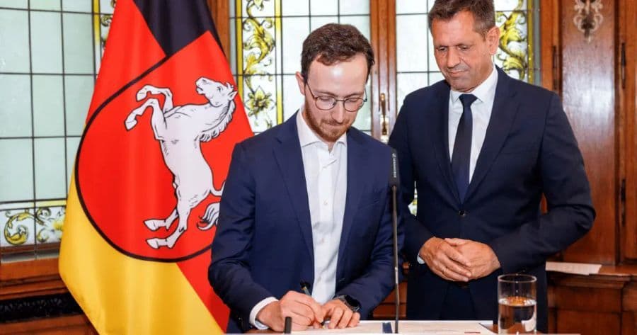 Proxima signs MOU with Lower Saxony for HTS tape production