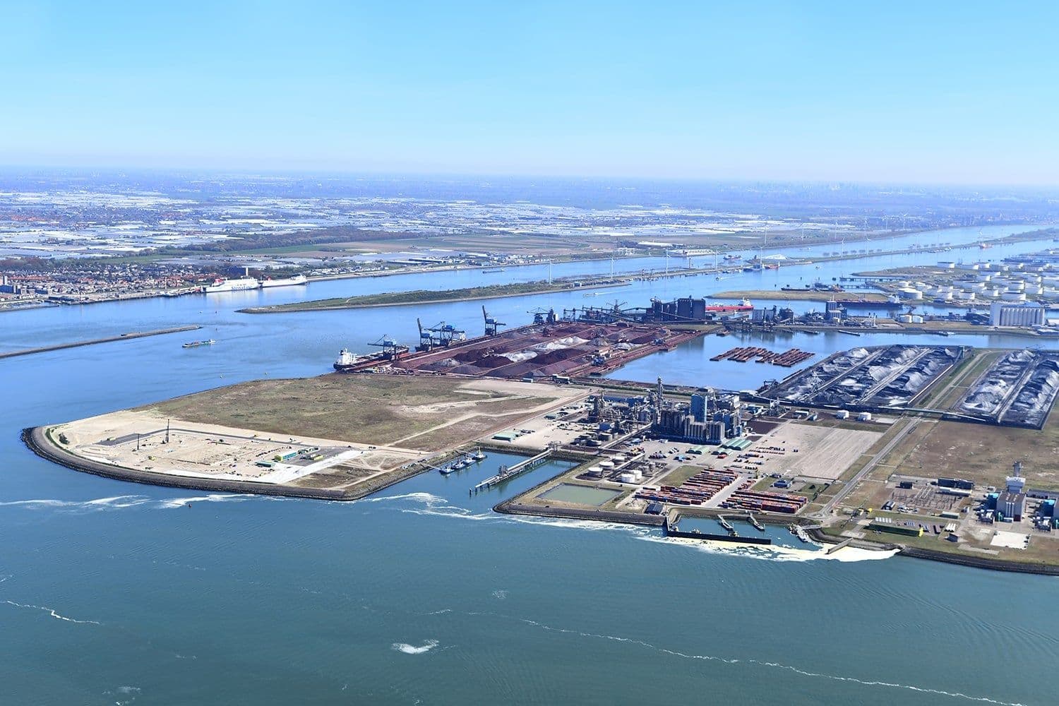 Report looks into next steps for port calls for nuclear-powered ships