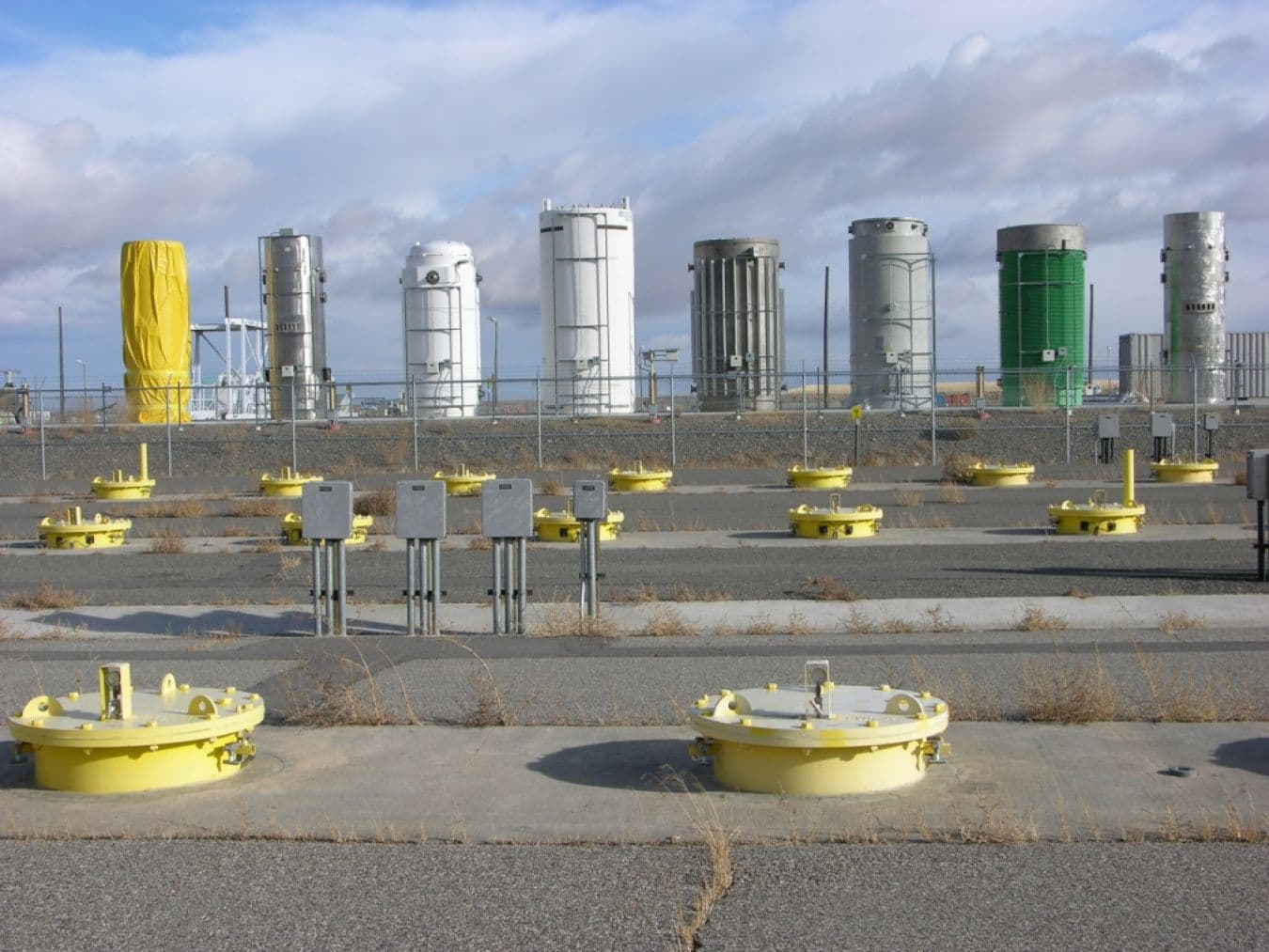 Reps. Levin, Pfluger urge DOE action on SNF management