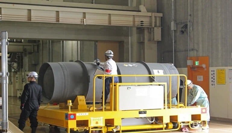 Uranium returns to Rokkasho